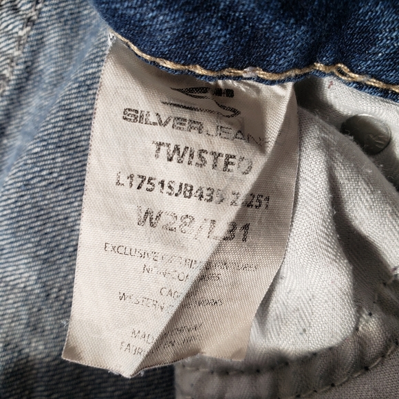 Silver Jeans - Picture 9 of 11